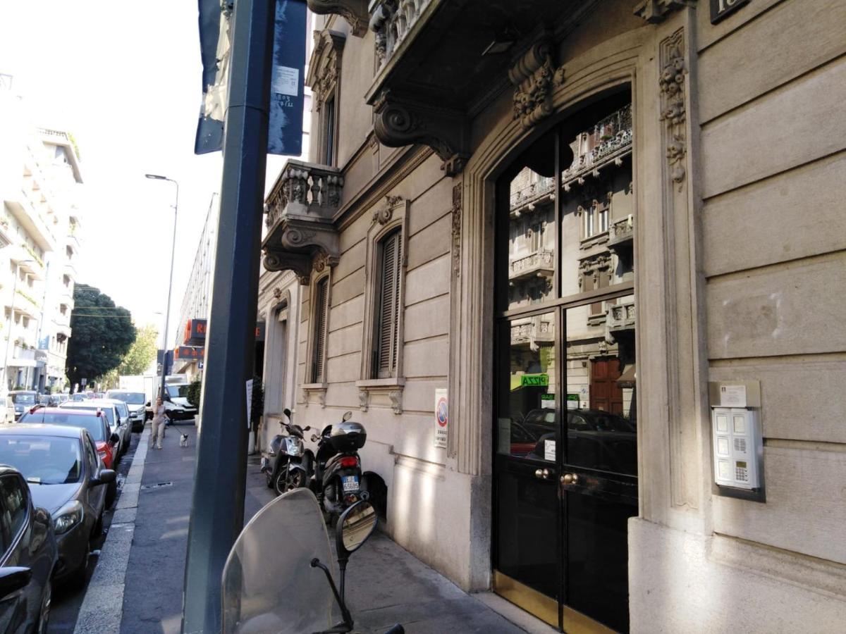 Studio Stazione Centrale Mediolan Zewnętrze zdjęcie